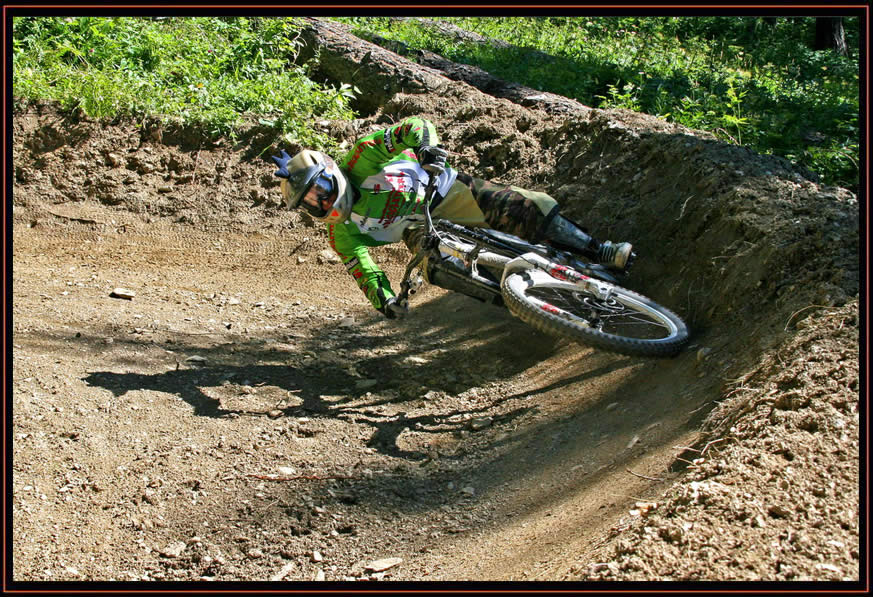 Giulio Valfrè (La Bicicletteria Acqui Terme) - Sauze d'Oulx Freeride 2010